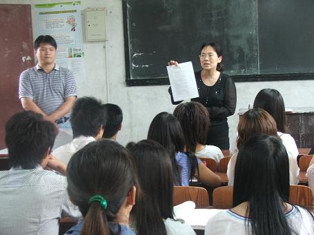 机电工程学院迎接学生工作部部长陈岩老师来我院进行学生辅导员测评