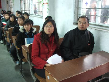 机电工程学院召开宿舍长甲流感防控工作会议