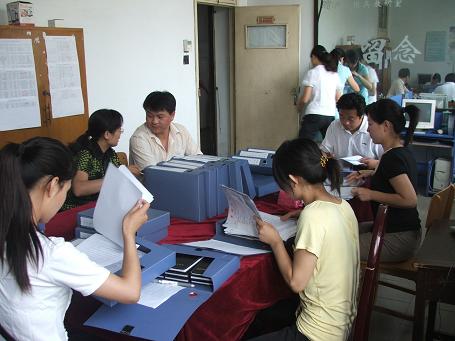 校学生工作检查组到我院进行工作考核